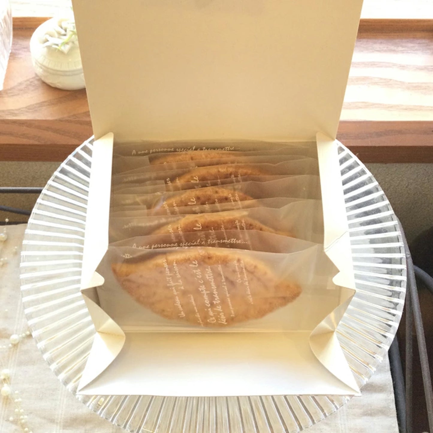 逆さ折りのリーフパイ お菓子 焼き菓子 プチギフト 初節句 内祝い 出産内祝い 結婚内祝い 快気祝い 法事 御供 香典返し お返し 人気