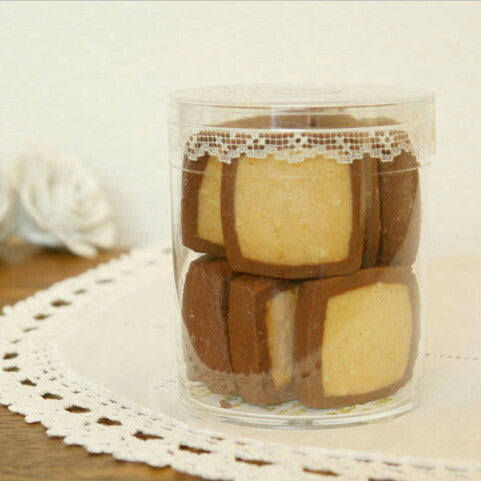 アイスボックスクッキー【アーモンド】　焼菓子
アイスボックスクッキー　アーモンド プチギフト 結婚式 二次会 ウェディング 披露宴 ありがとう 退職 子ども パーティ ノベルティ 引越し 退職 挨拶 内祝 クッキー クリスマス クリスマス バレンタイン
